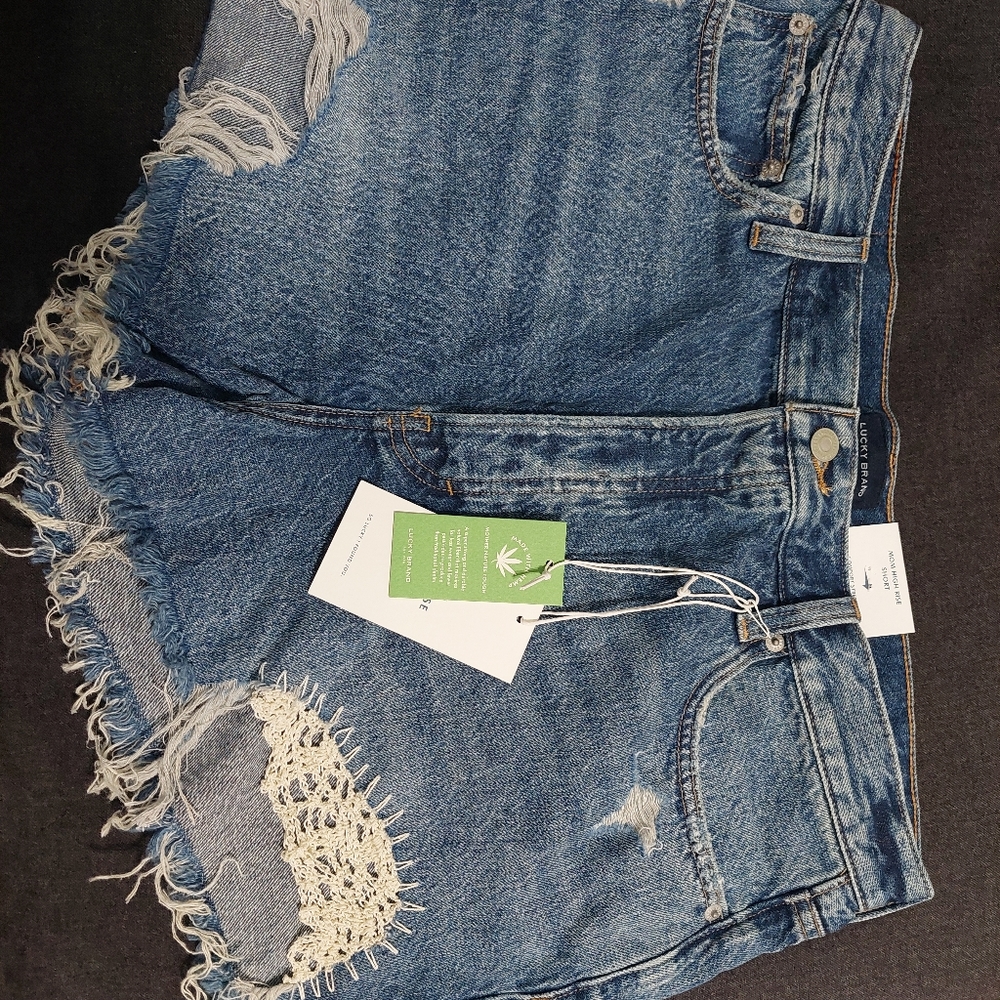 Brand new lucky brand crochet shorts size 16!